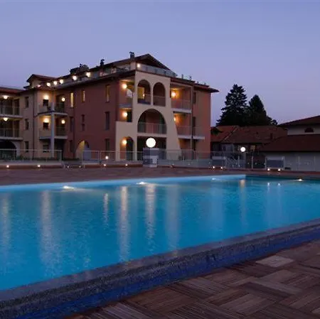 Appartamento Sleeps 6 Pool Air Con *