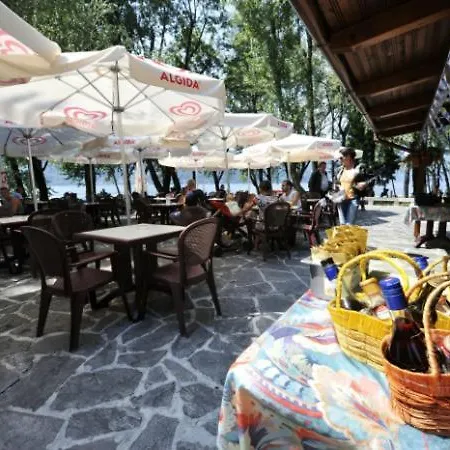 Appartamento Sleeps 6 Pool Air Con *